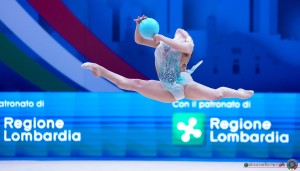 arm guyumjian lily sfe00172 simone ferraro ph